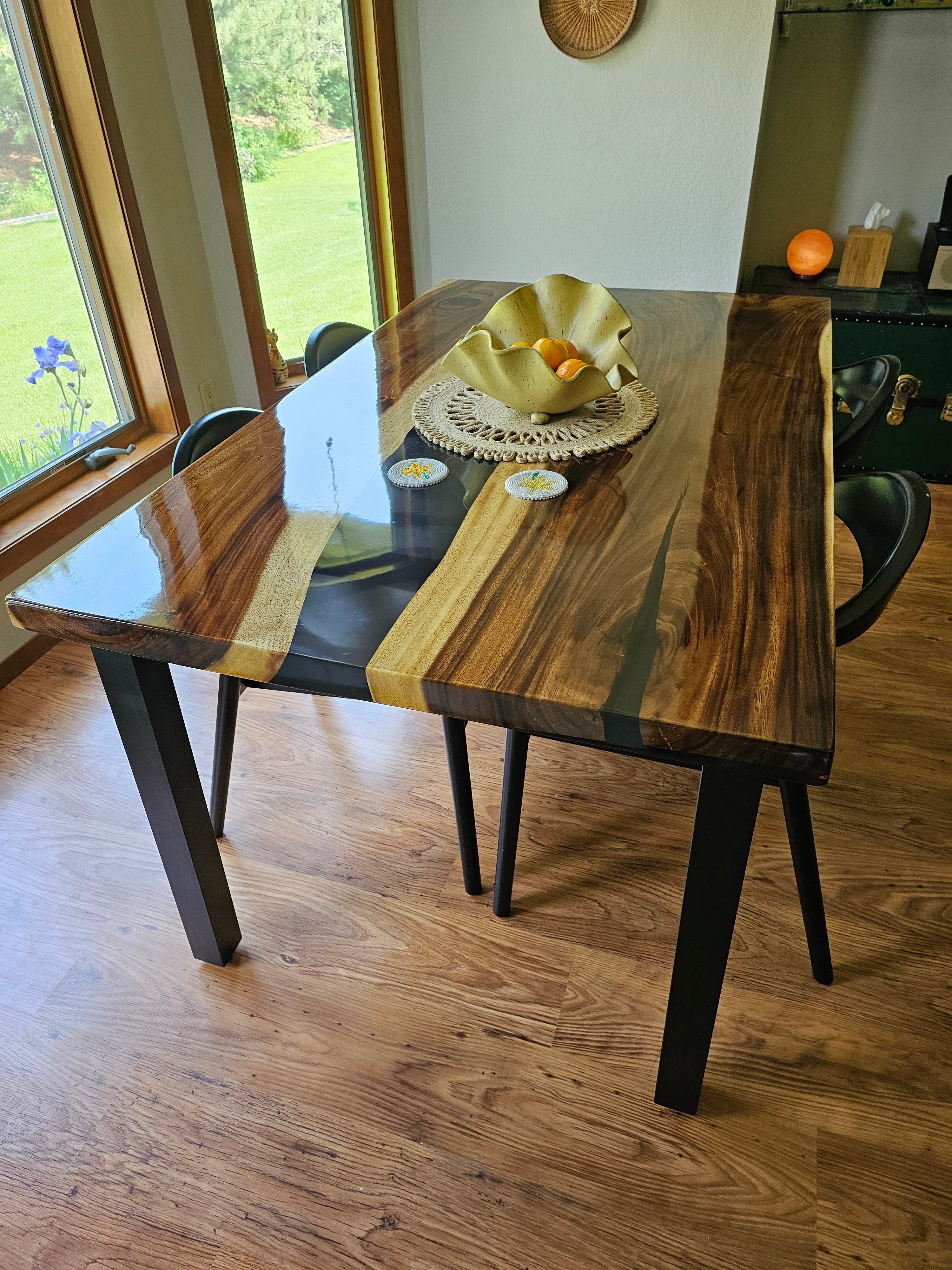 Epoxy Table-Kazanahome