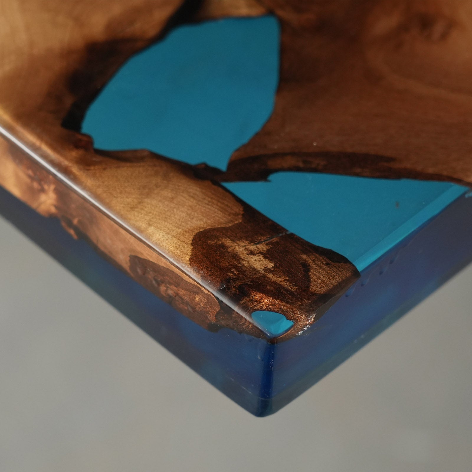 KAZANAHOME Golden Camphor Blue Wave River Epoxy Table 42"W×96"L