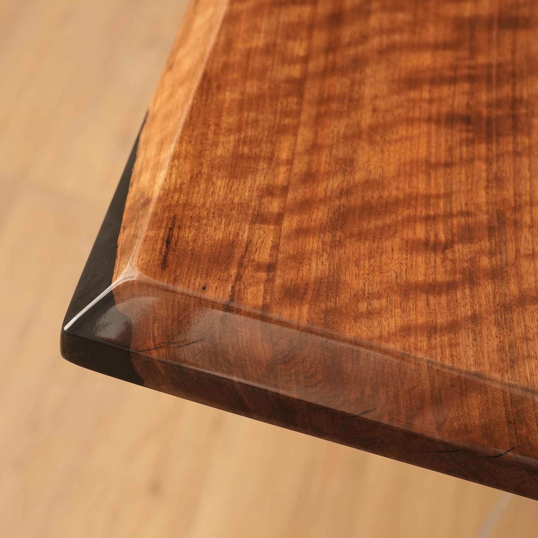 Kazanahome Resin Epoxy Tabletop