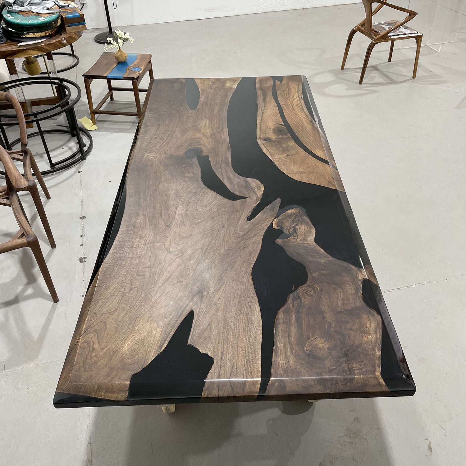 Custom-Black-Walnut-Luxury-Epoxy-Resin-Table-Finished-pictures