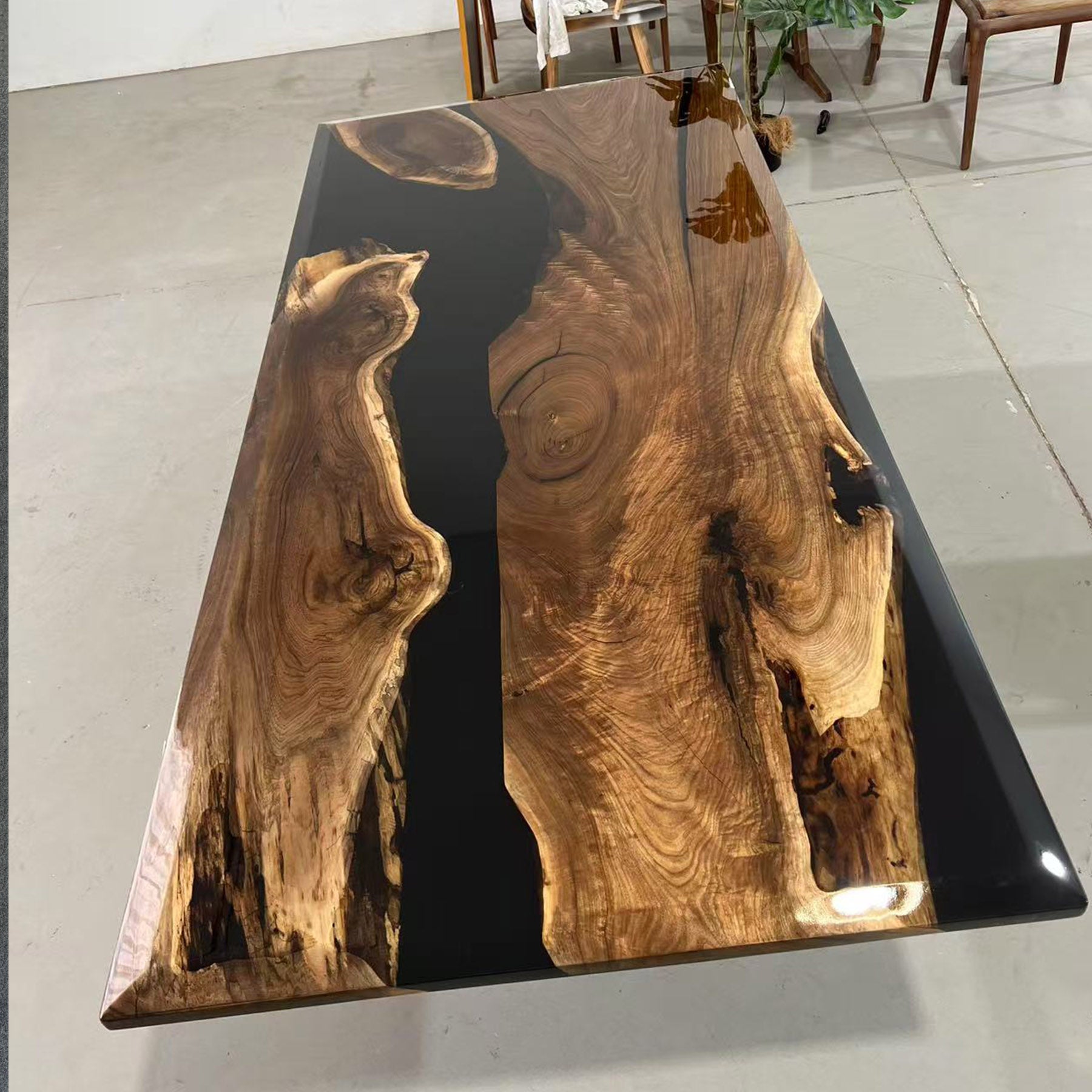 Epoxy Table in San Diego - Kazanahome