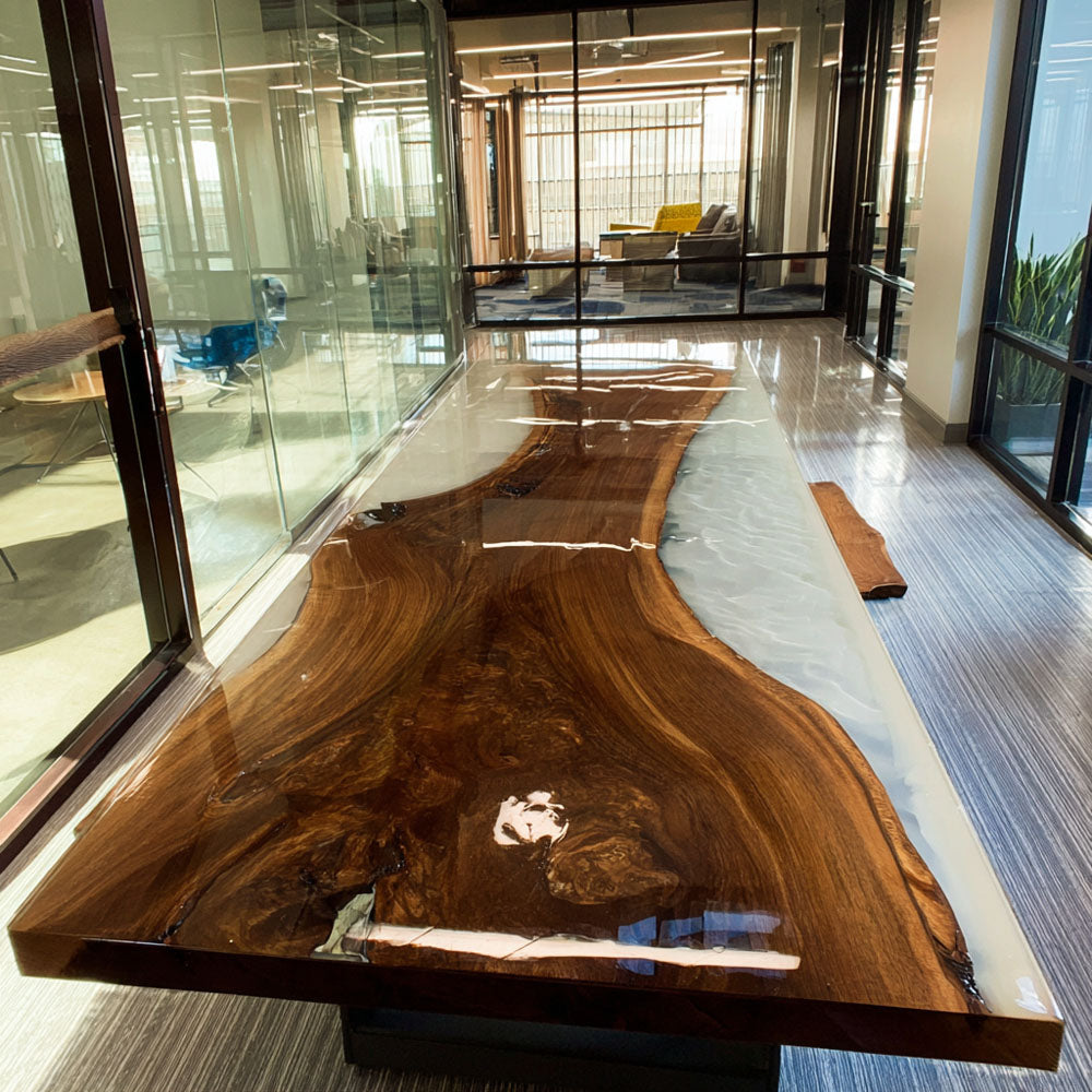 Hosting Milk White Resin & Black Walnut Epoxy Dining Table for Holiday Banquets KCT78 in Los Angeles