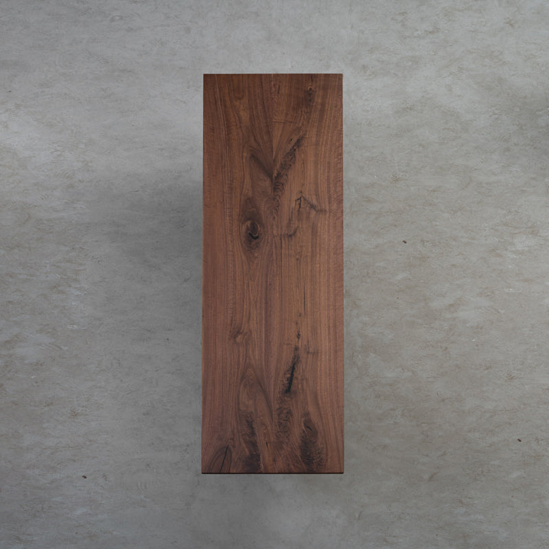 Kazanahome well desined wood table