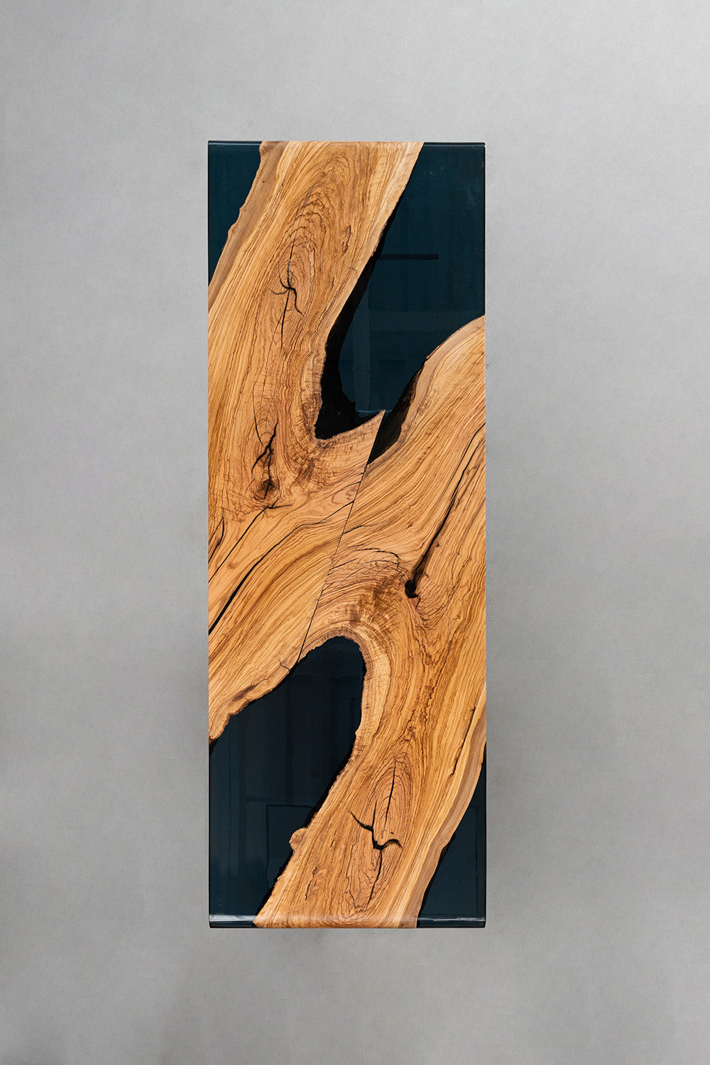 Wood And Epoxy Resin Table - Kazanahome