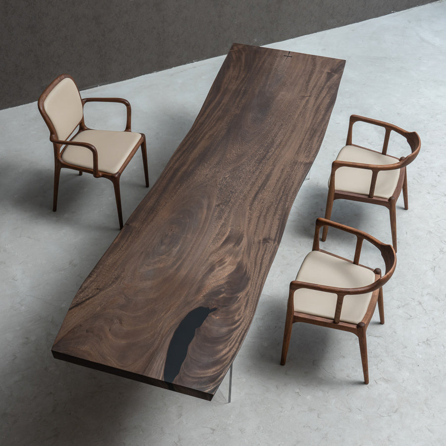KAZANAHOME Traditional Walnut Solid wood Dining Table Live Edges