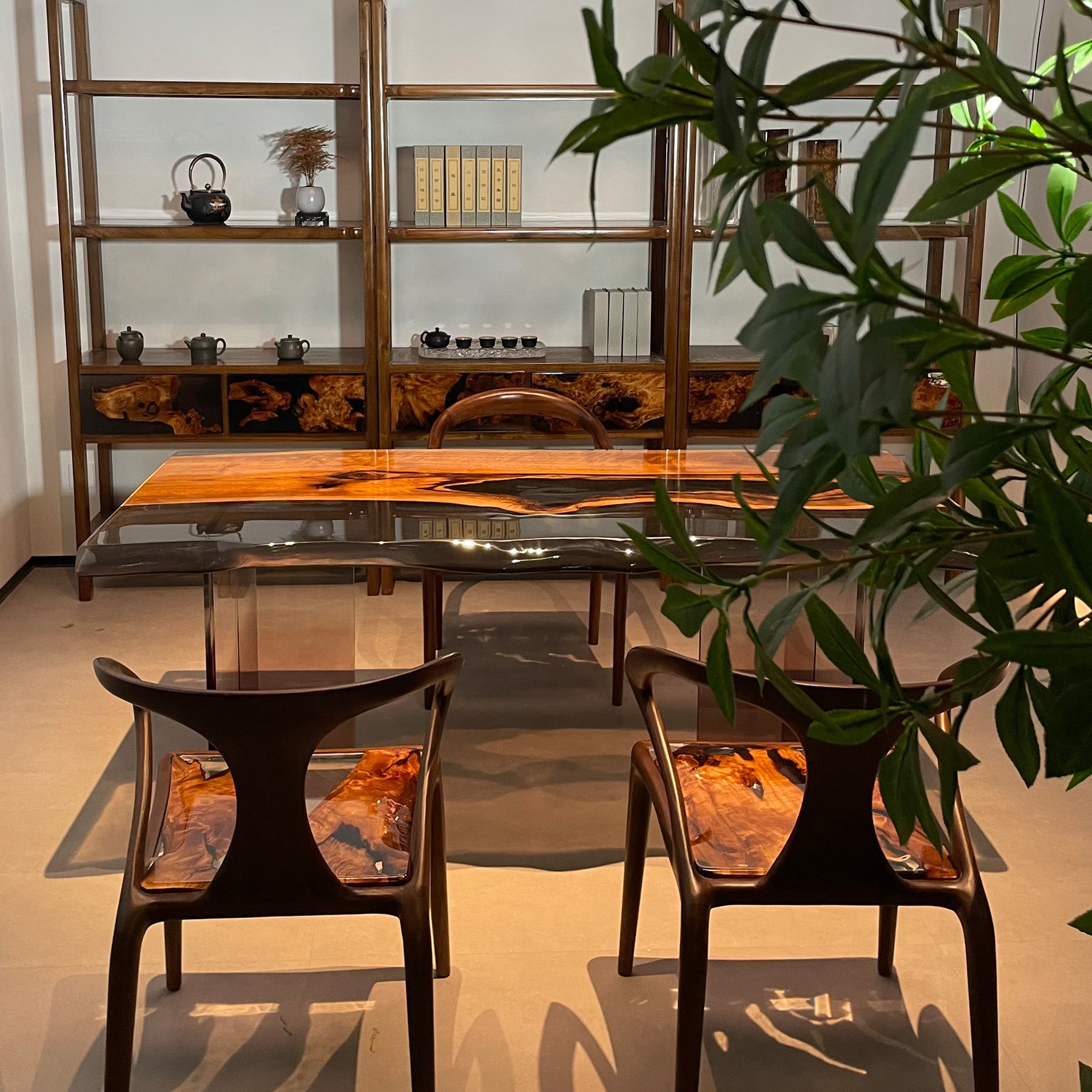 Wood and Epoxy Resin Table - Kazanahome