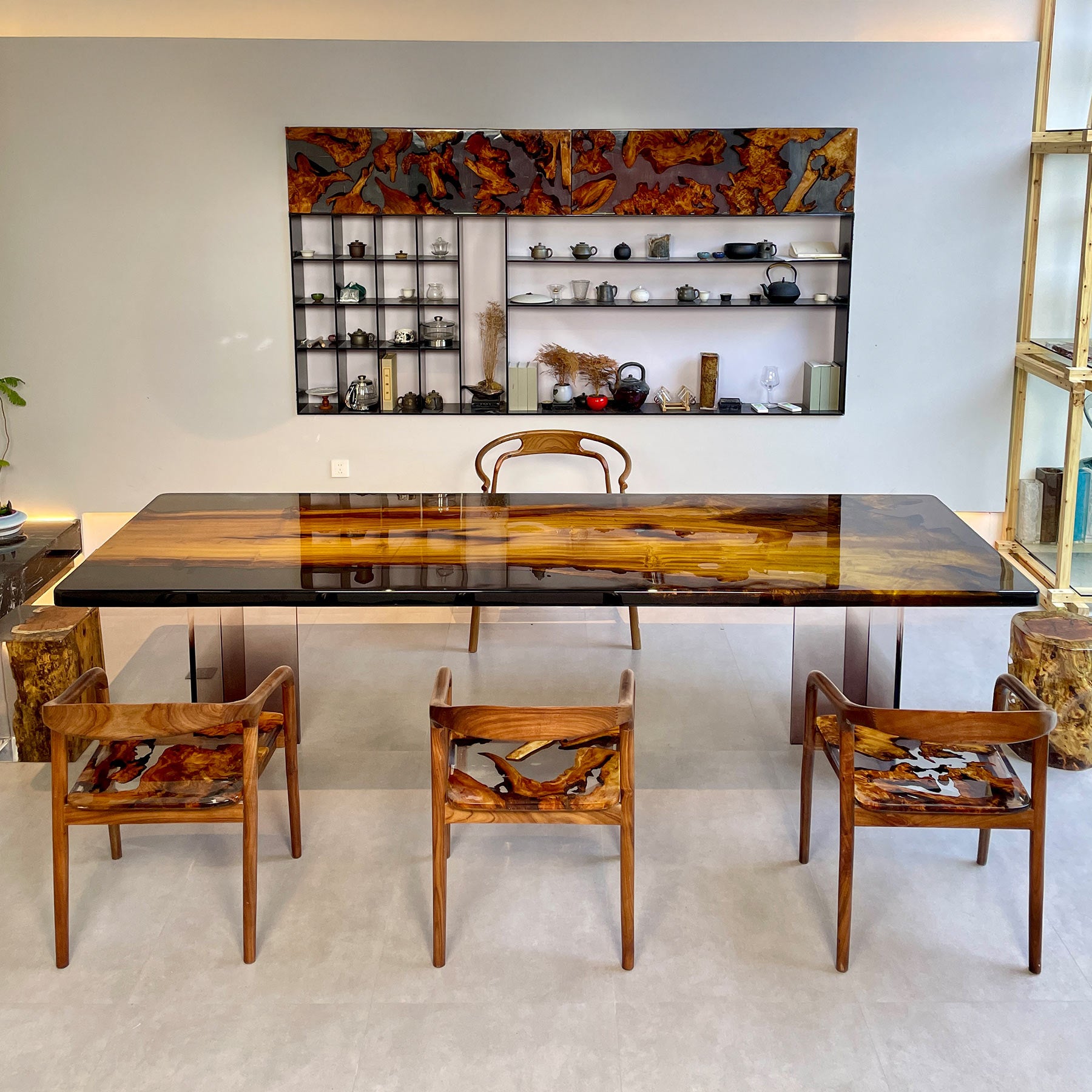 Wood and Epoxy Resin Table - Kazanahome