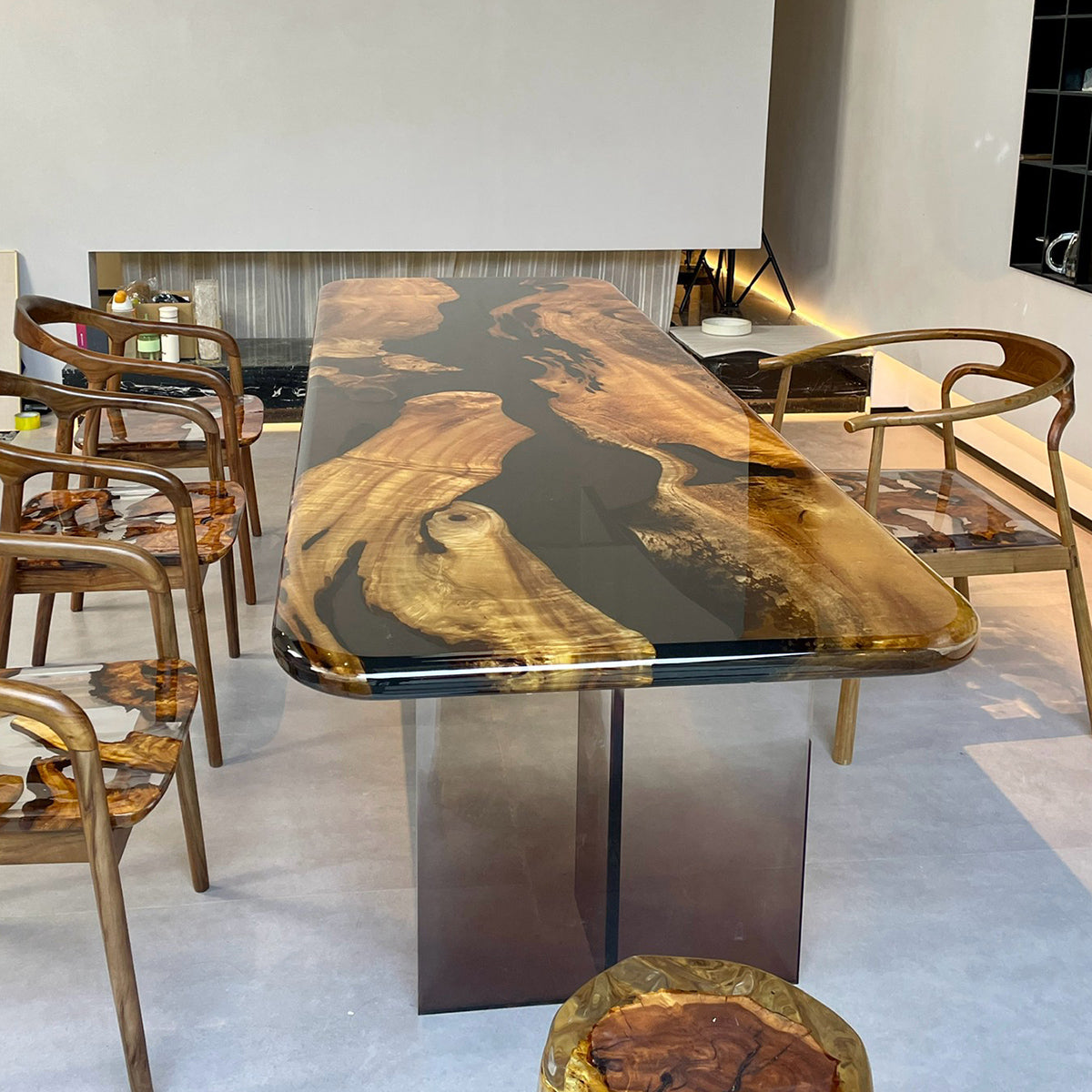 Epoxy Wood Table Rounded Corners - Kazanahome