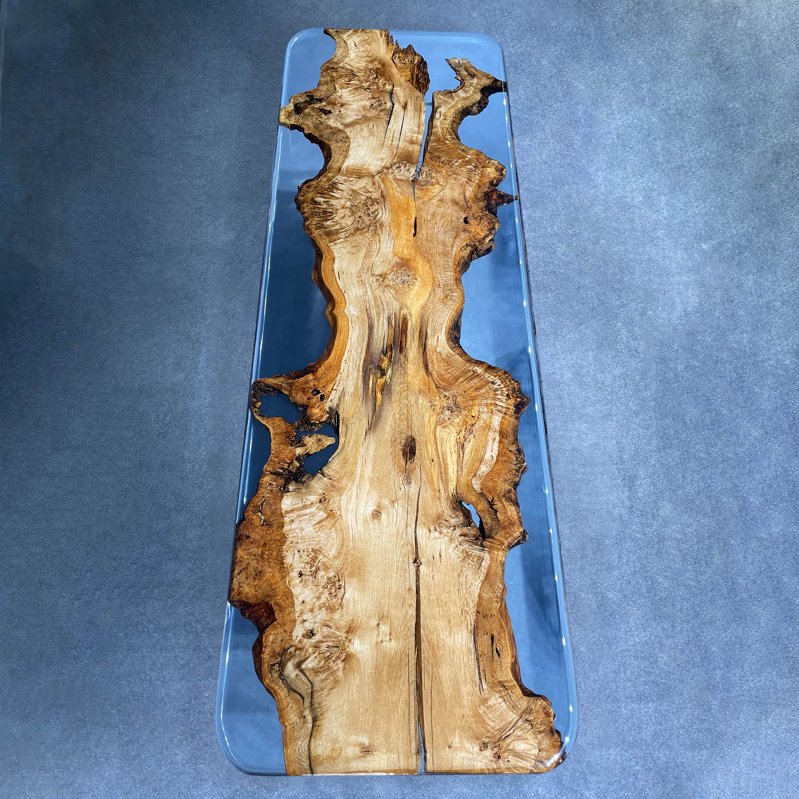 Clear Epoxy Wood Table - Kazanahome