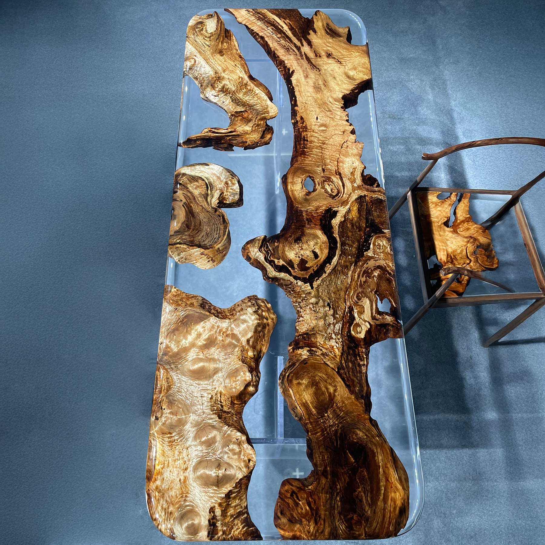 Wood and Epoxy Resin Tables Rounded Corners - Kazanahome