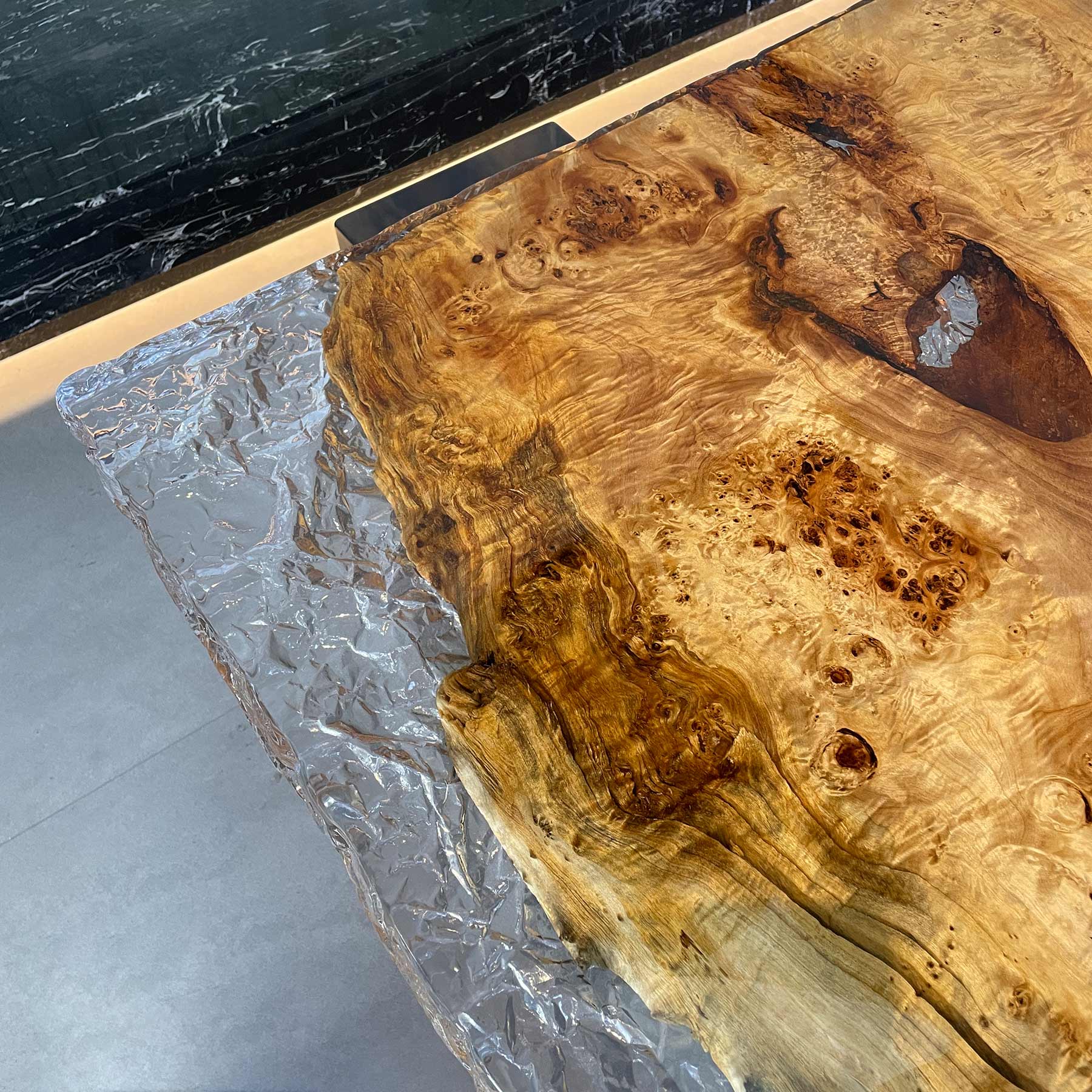 Poplar Wood Ice Crack Epoxy Table - Kazanahome