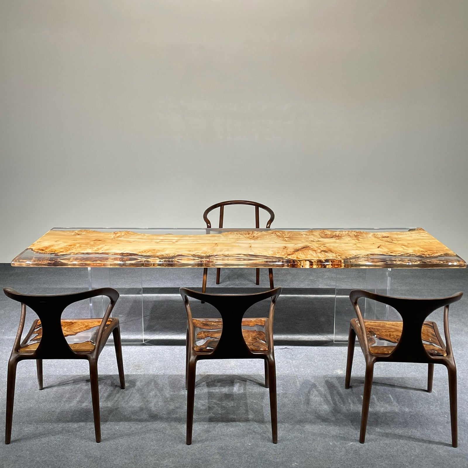 Tranparent Epoxy Wood Dining Table - Kazanahome