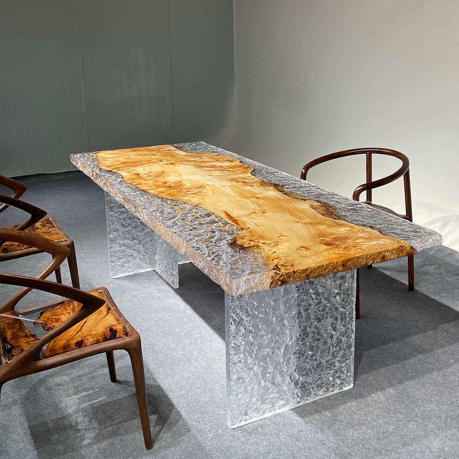 Epoxy Resin and Poplar Wood Table - Kazanahome