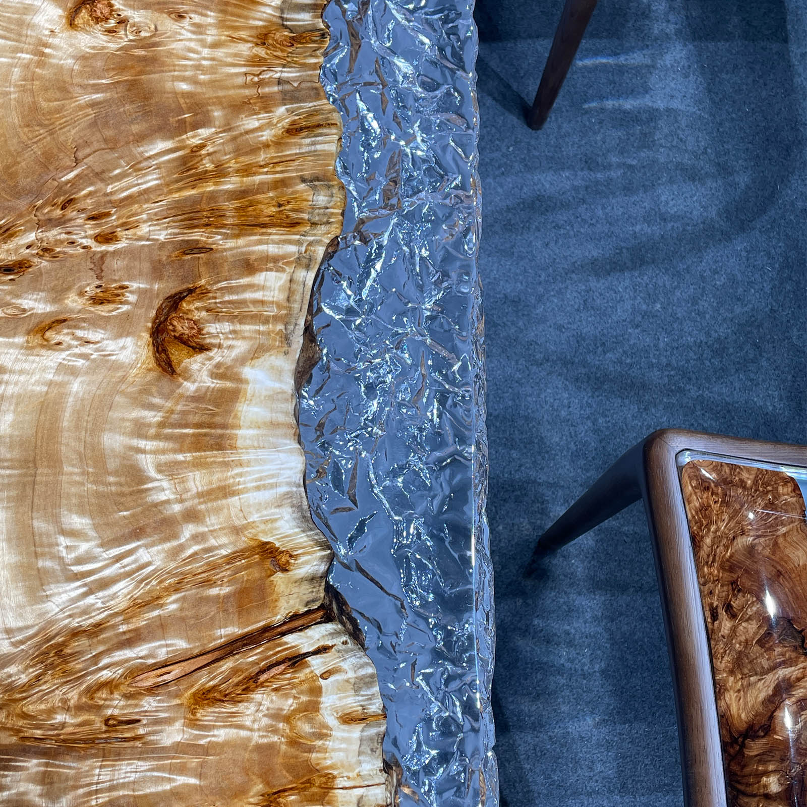 Poplar Wood Table with Ice Cracked Resin - Kazanahome