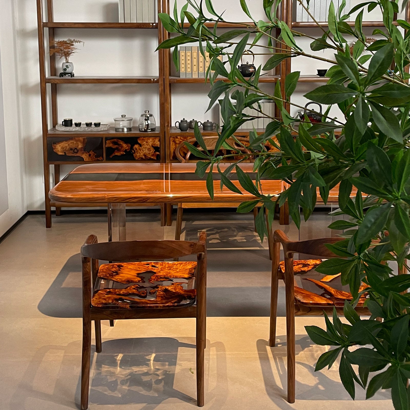Wood and Epoxy Table - Kazanahome