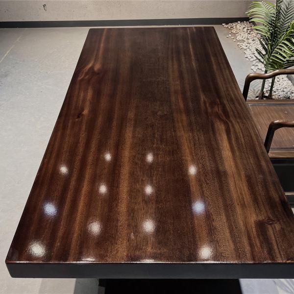 Kazanahome Modern Phoebe Walnut Solid Wood Table