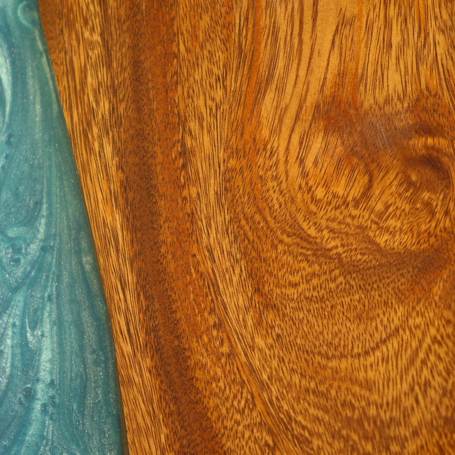 Epoxy-Table-Kazanhome