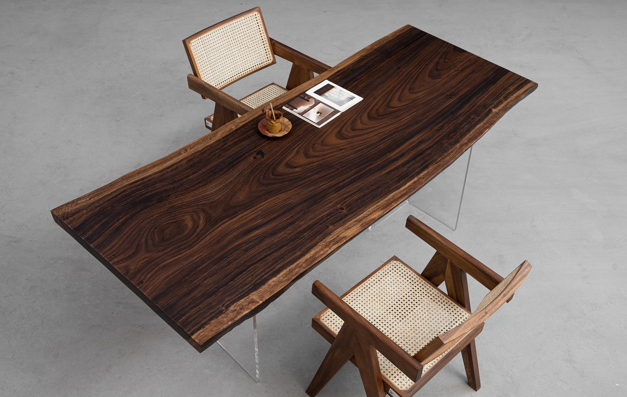 Walnut Wood Table - Kazanahome