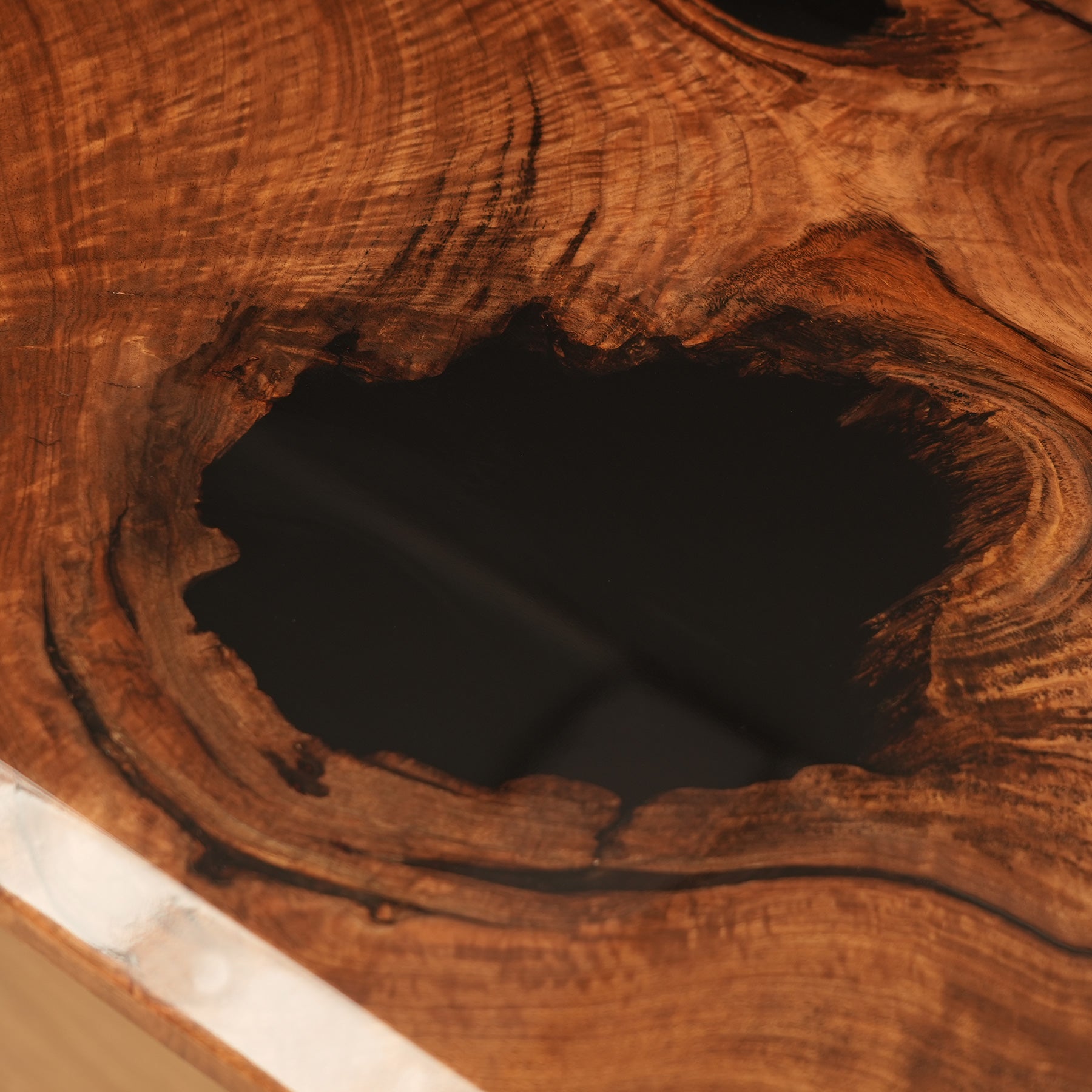 Kazanahome Black Walnut Resin Epoxy Tables