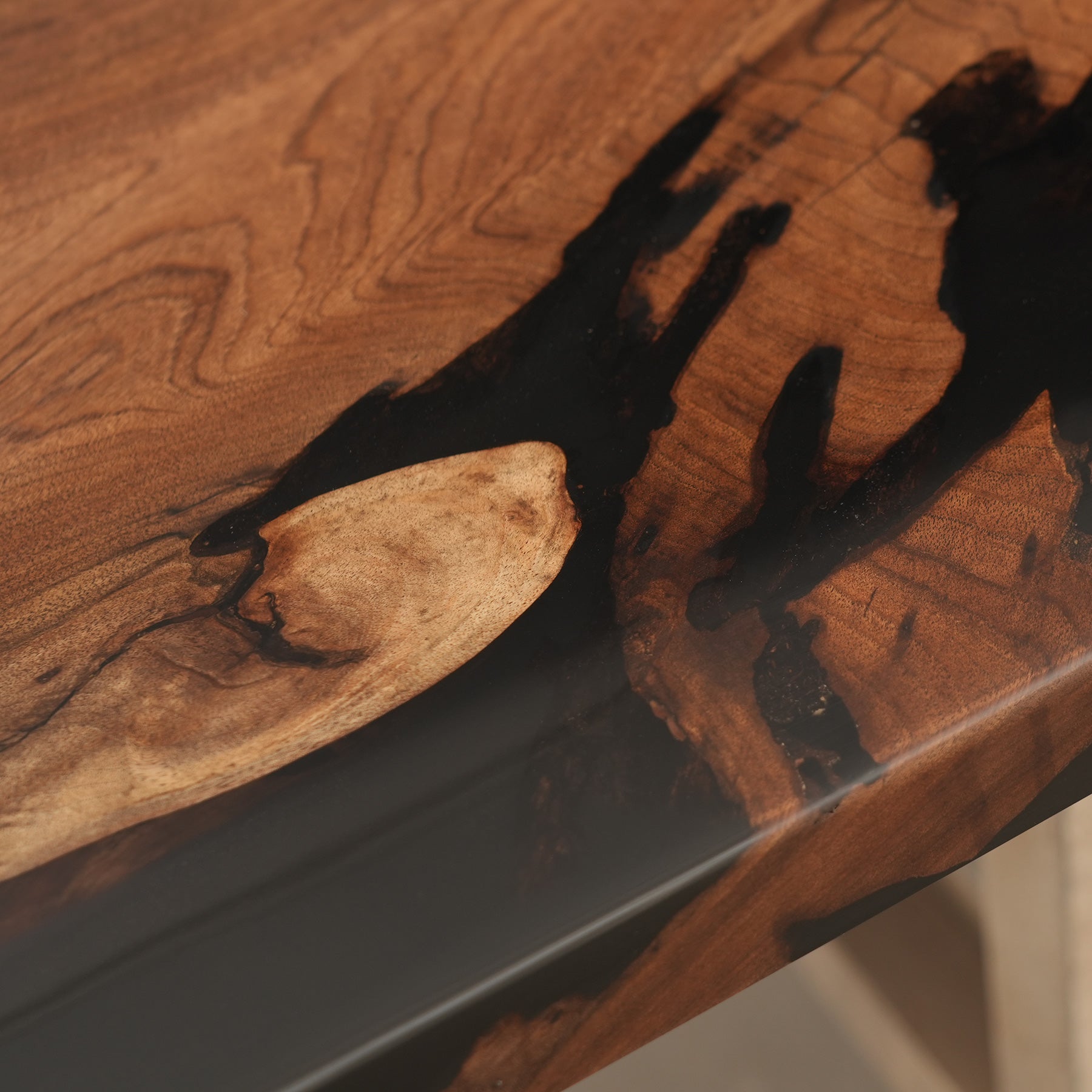 Resin Wood Epoxy Table 