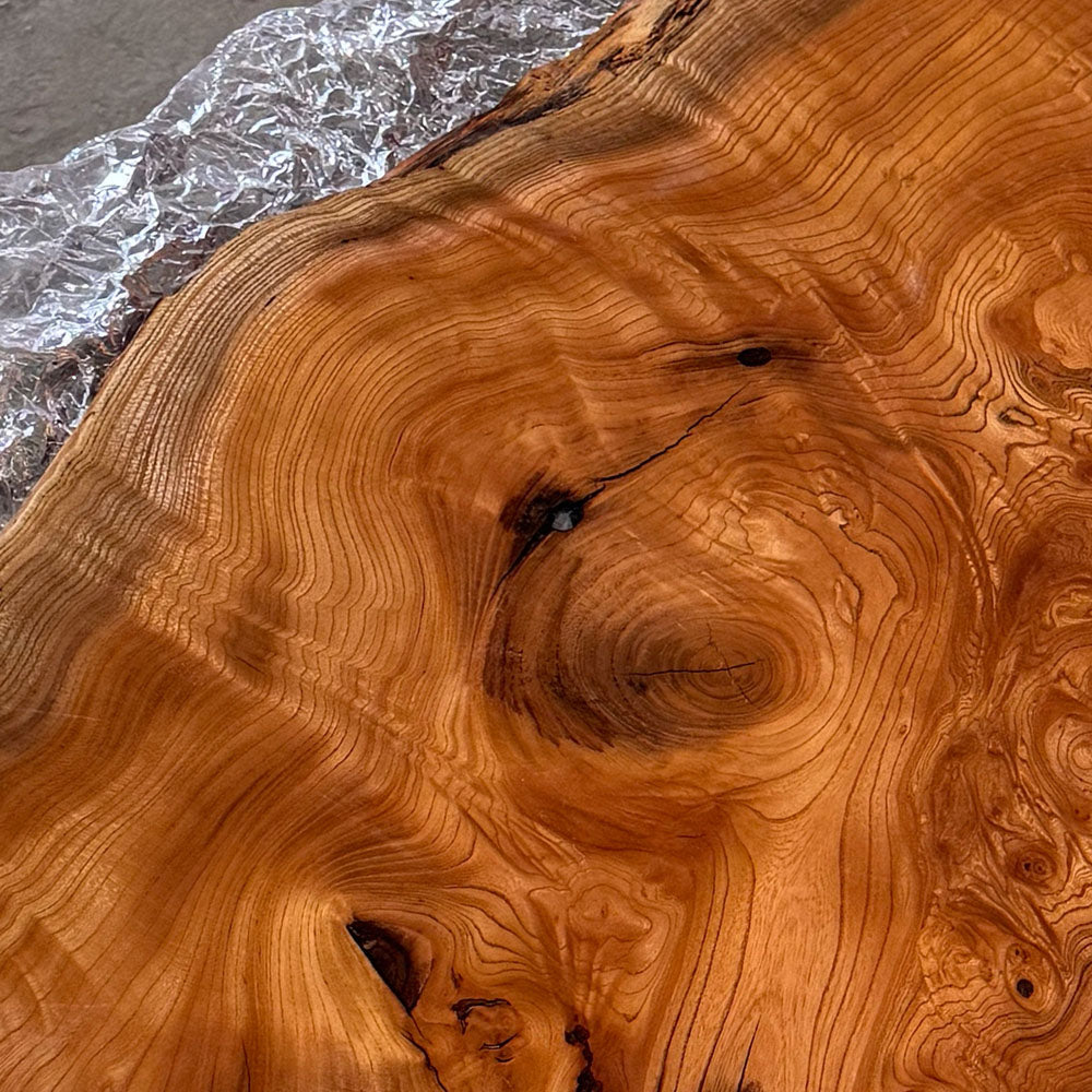 Custom Beech Ice Crack Resin Live Edge Epoxy Table