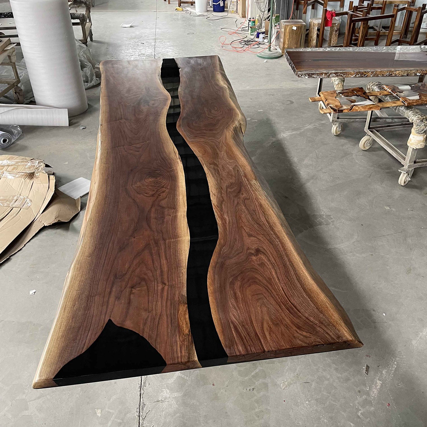 KAZANAHOME-Black-Epoxy-Resin-Table5 in Brooklyn