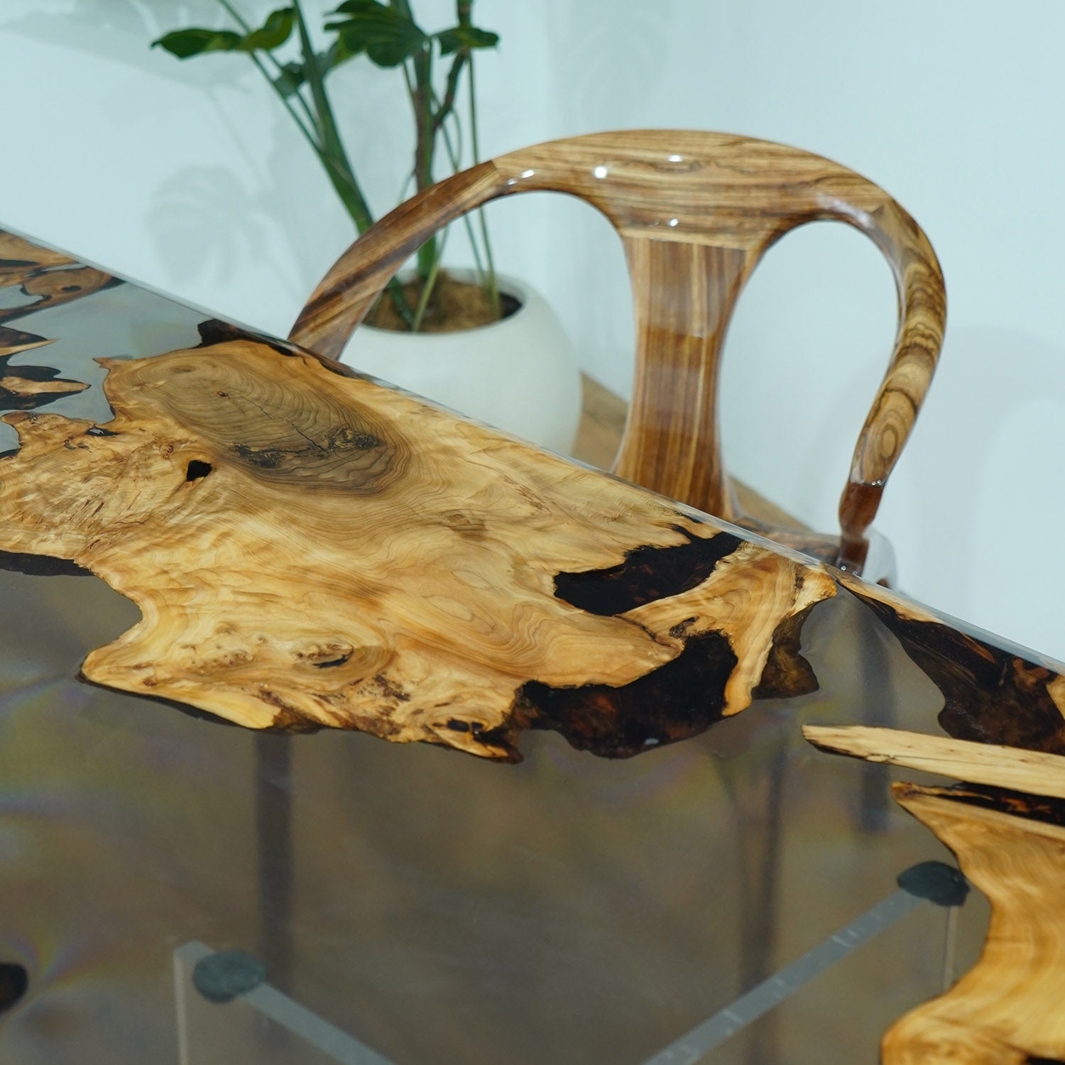 KAZANAHOME-cunninghamia-epoxy-resin-table-12 in Nashville