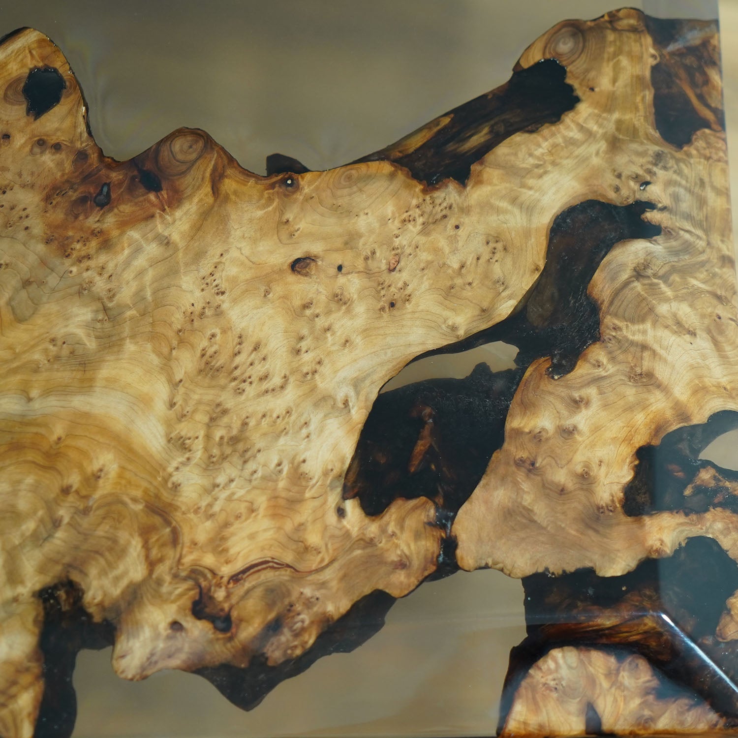 AZANAHOME-epoxy-resin-cunninghamia-table-13 in Nashville