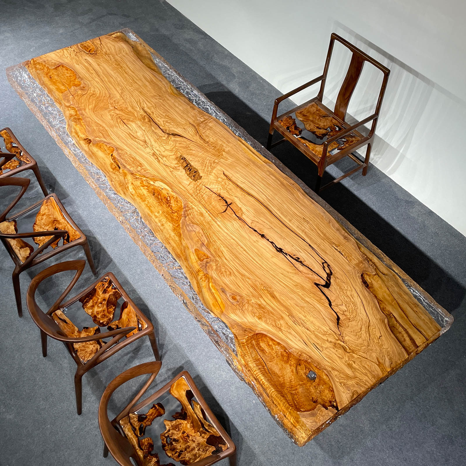 KAZANAHOME Live Edge Ice Crack Resin Olive Wood Epoxy Table