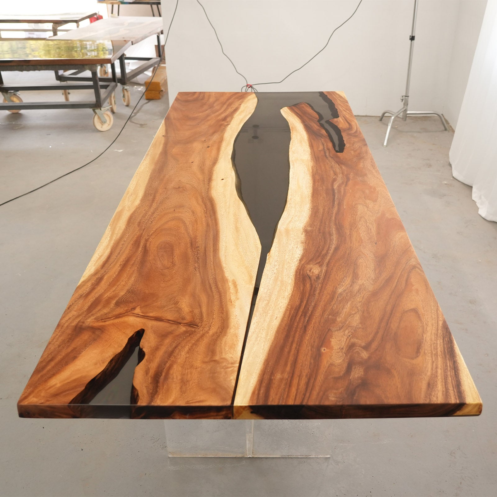 KAZANAHOME River Epoxy Resin Table 