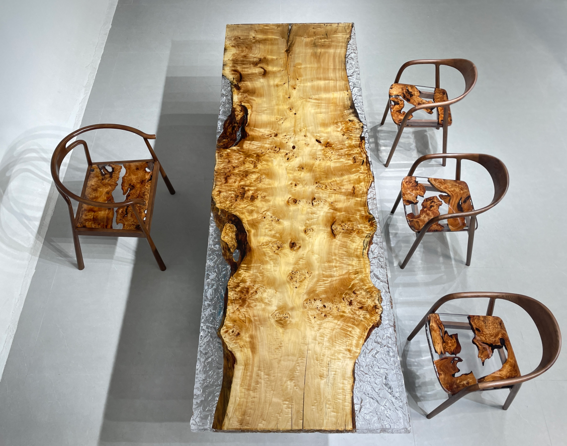 epoxy table in kazanahome