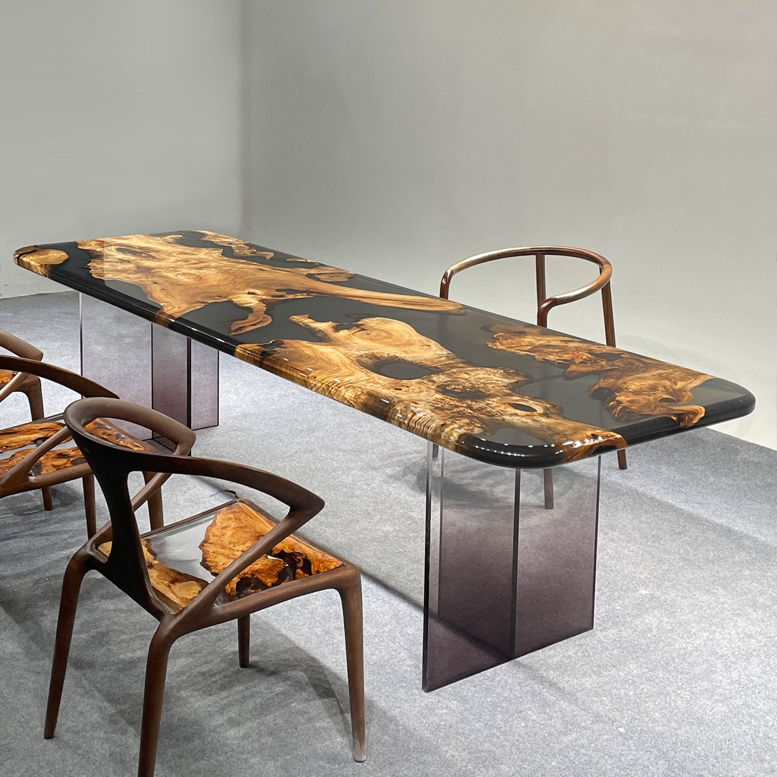 Epoxy Resin and Wood Table - Kazanahome