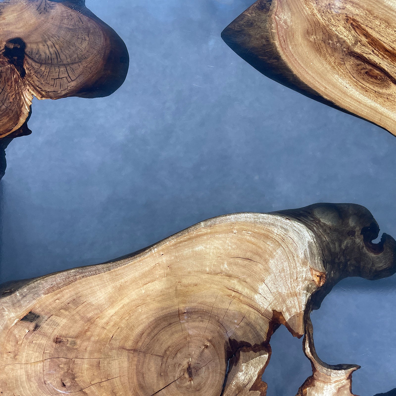 Translucent Epoxy Wood Table - Kazanahome