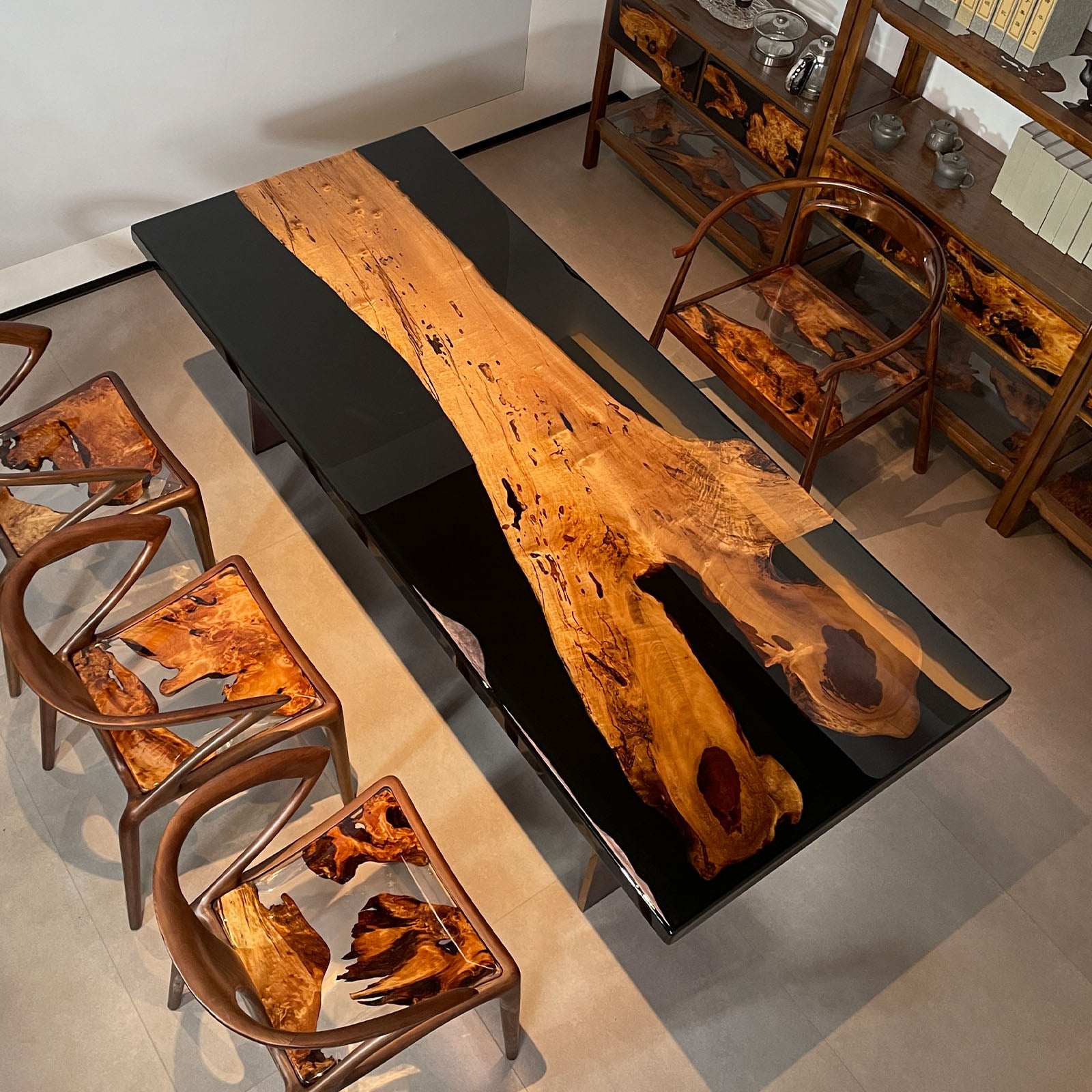 Golden Camphor Wood Black Epoxy Table - Kazanahome
