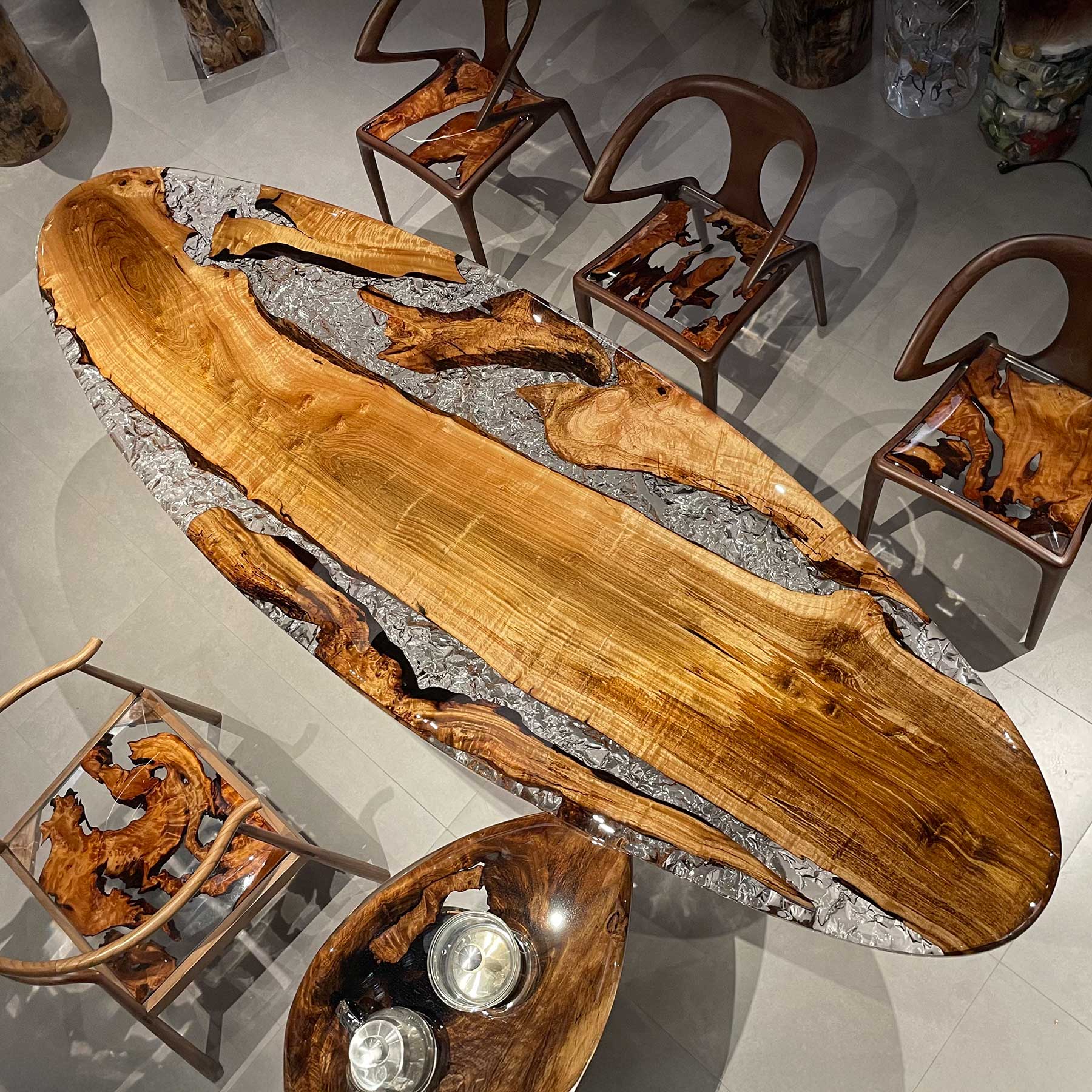 Ice Crack Epoxy Resin Wood Table - Kazanahome